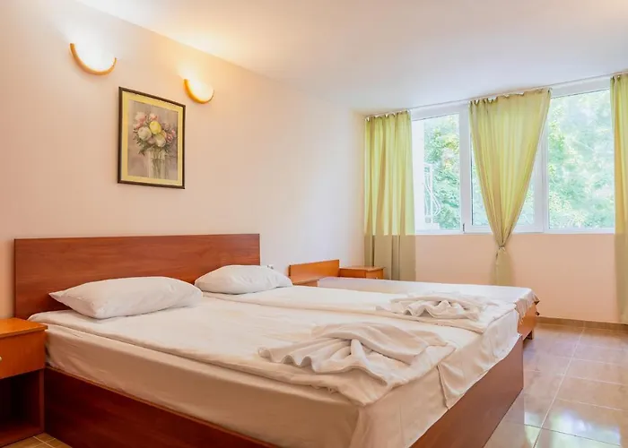 Hotel ескана Shkorpilovtsi