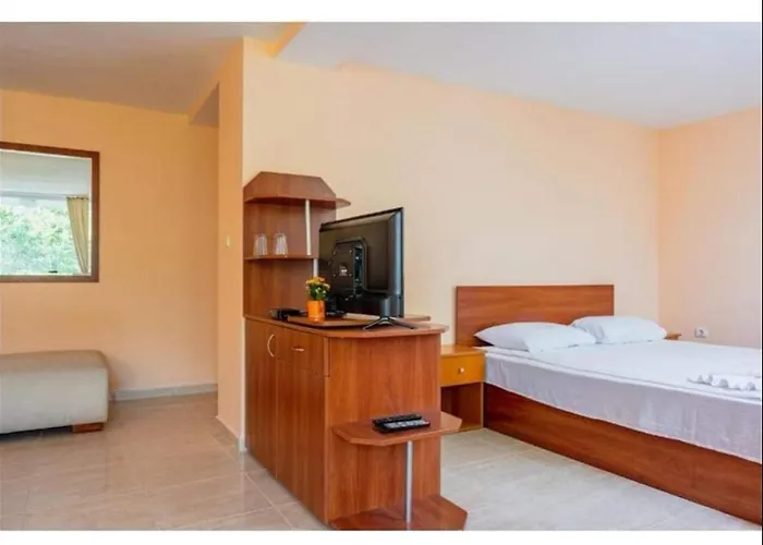 Hotel ескана Shkorpilovtsi